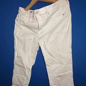 White Vigoss jeans!